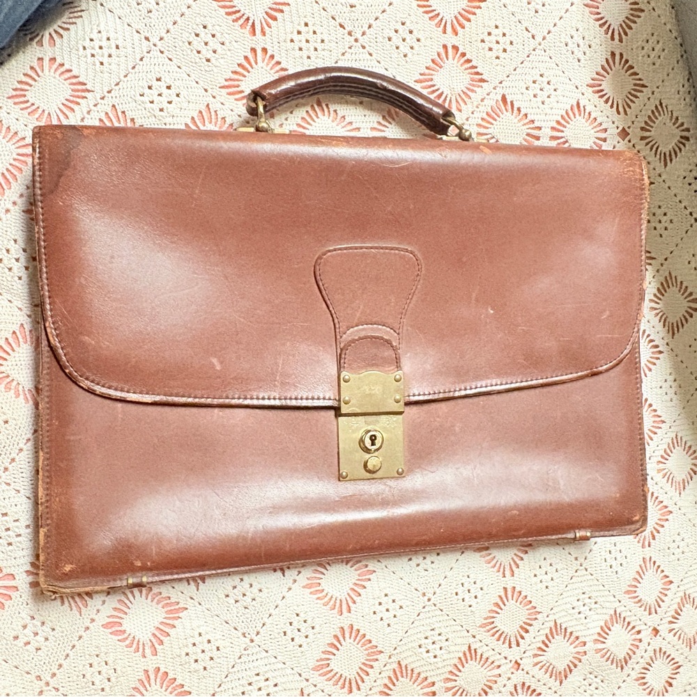 Vintage Schlesinger 17" Leather Briefcase Classic Flap Distressed Rustic Brown